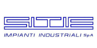 Sininen logo valkoisella taustalla. Yläosassa on stilisoitu, ääriviivoin muodostettu teksti 'SITIE'. Alaosassa on pienempi, kursivoitu teksti 'IMPIANTI INDUSTRIALI SpA'.